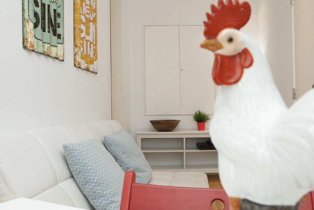 Appartement Alfama Yellow House *